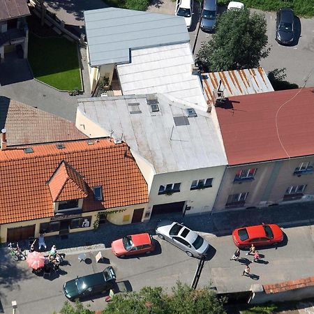 Penzion U Vinotéky Nymburk Exterior foto