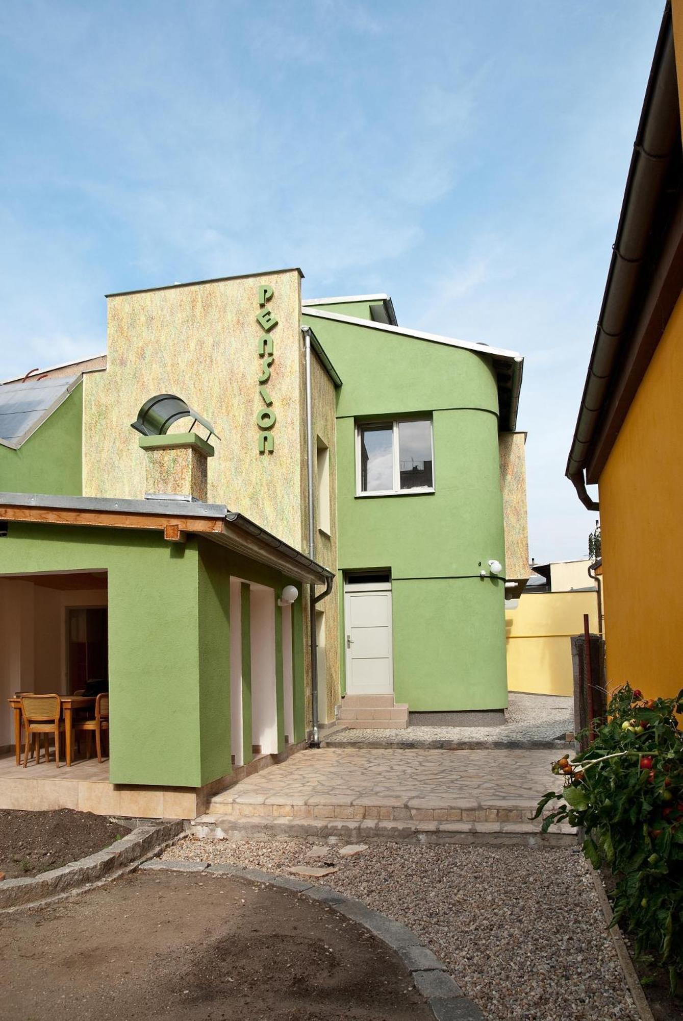 Penzion U Vinotéky Nymburk Exterior foto