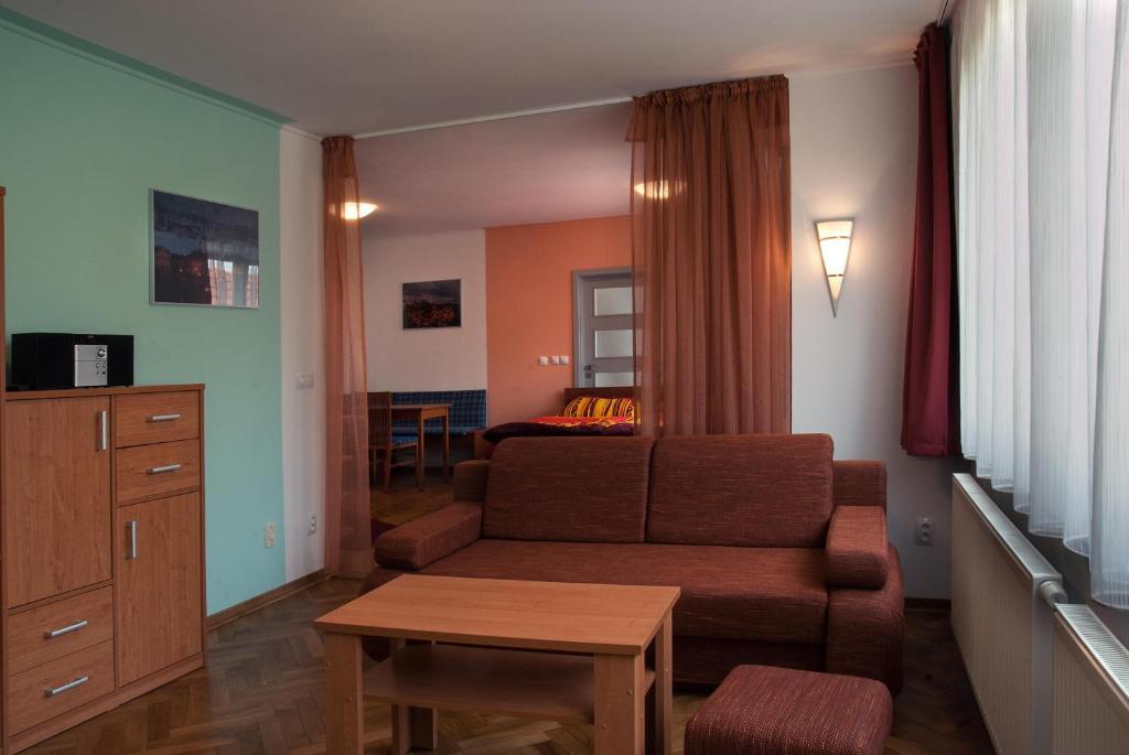 Penzion U Vinotéky Nymburk Habitación foto